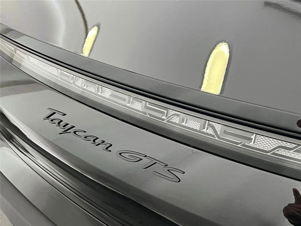 New 2026 Porsche Taycan GTS AWD/4WD image 25