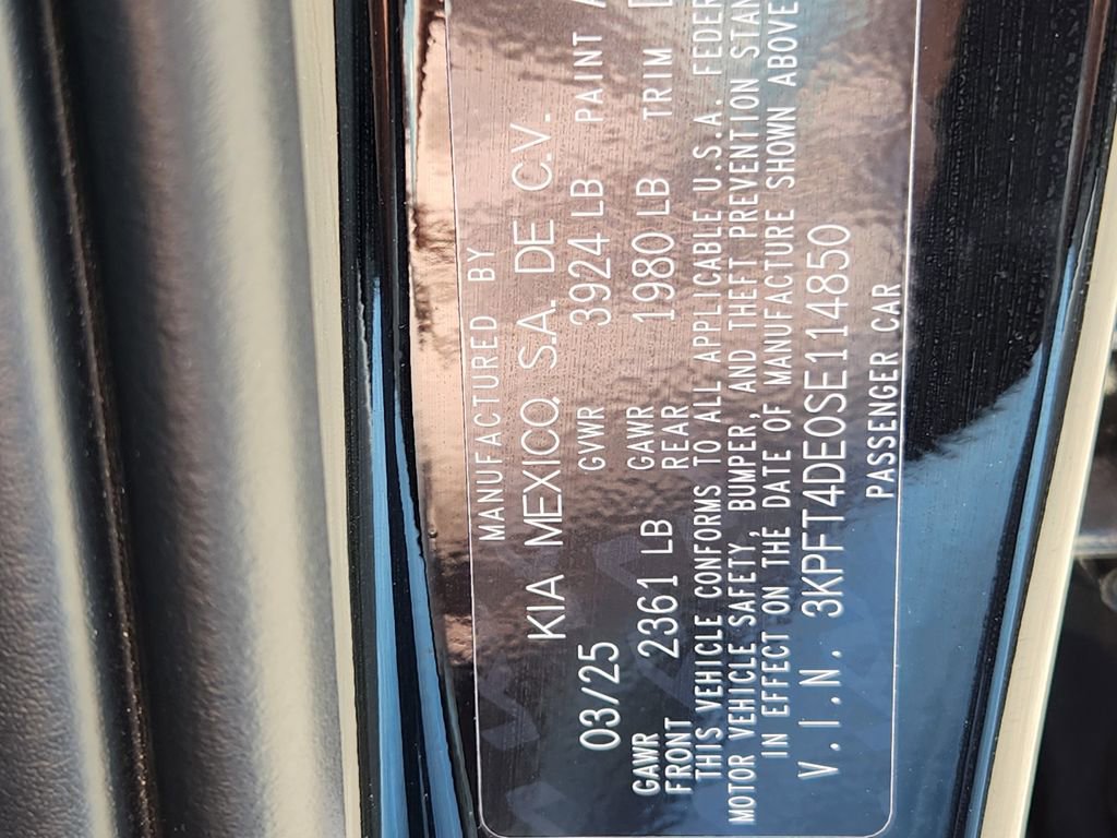 Certified 2025 Kia K4 LXS FWD image 24