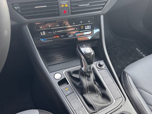 New 2026 Volkswagen Jetta SEL image 17