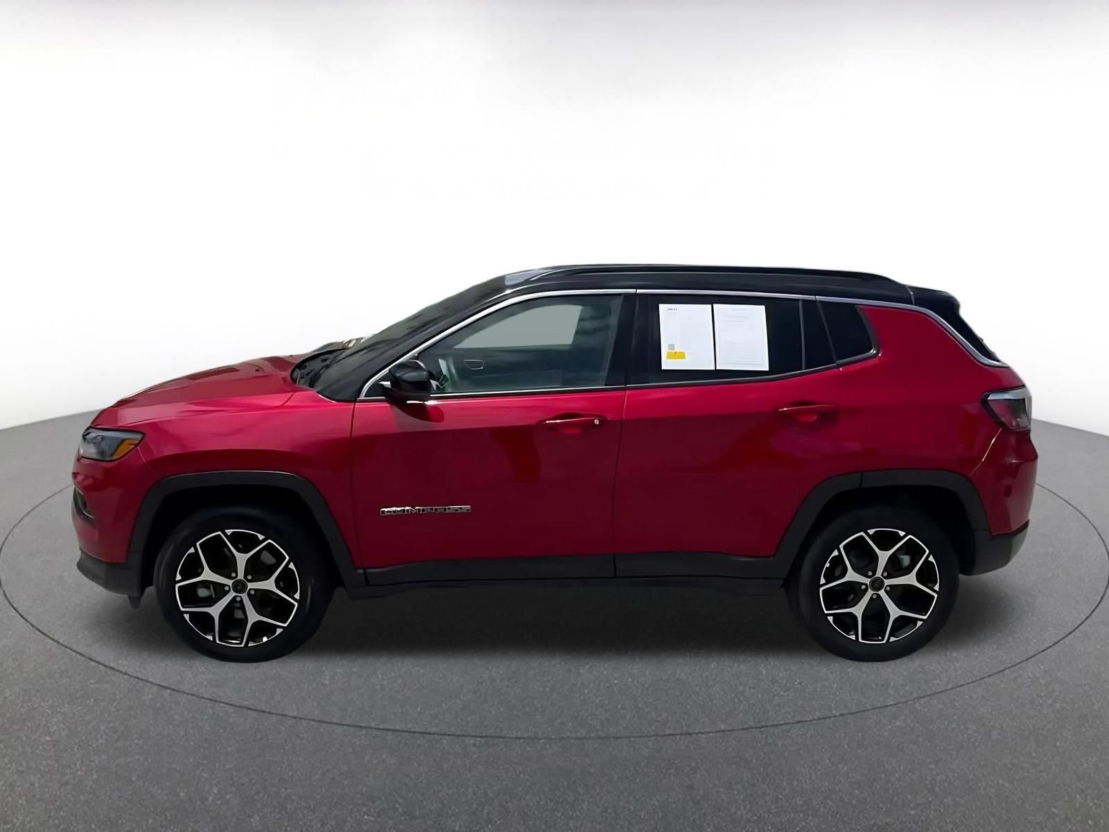 Used 2025 Jeep Compass Limited AWD/4WD image 8