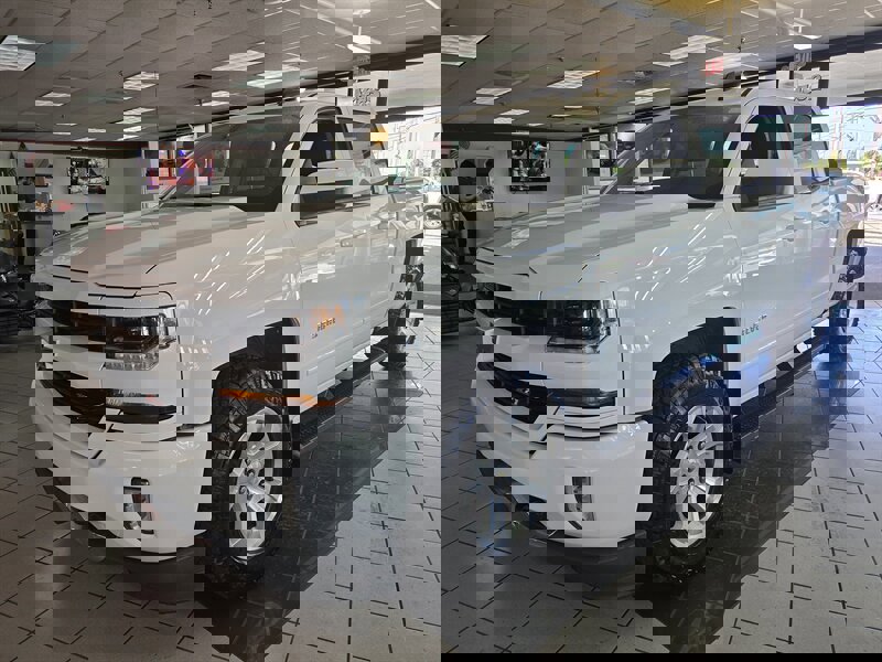 Used 2018 Chevrolet Silverado 1500 LT w/ All Star Edition