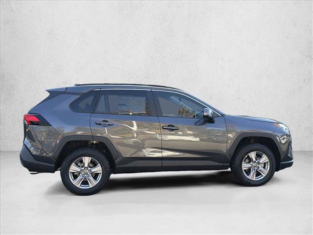 Used 2025 Toyota RAV4 XLE w/ Convenience Package AWD/4WD image 4