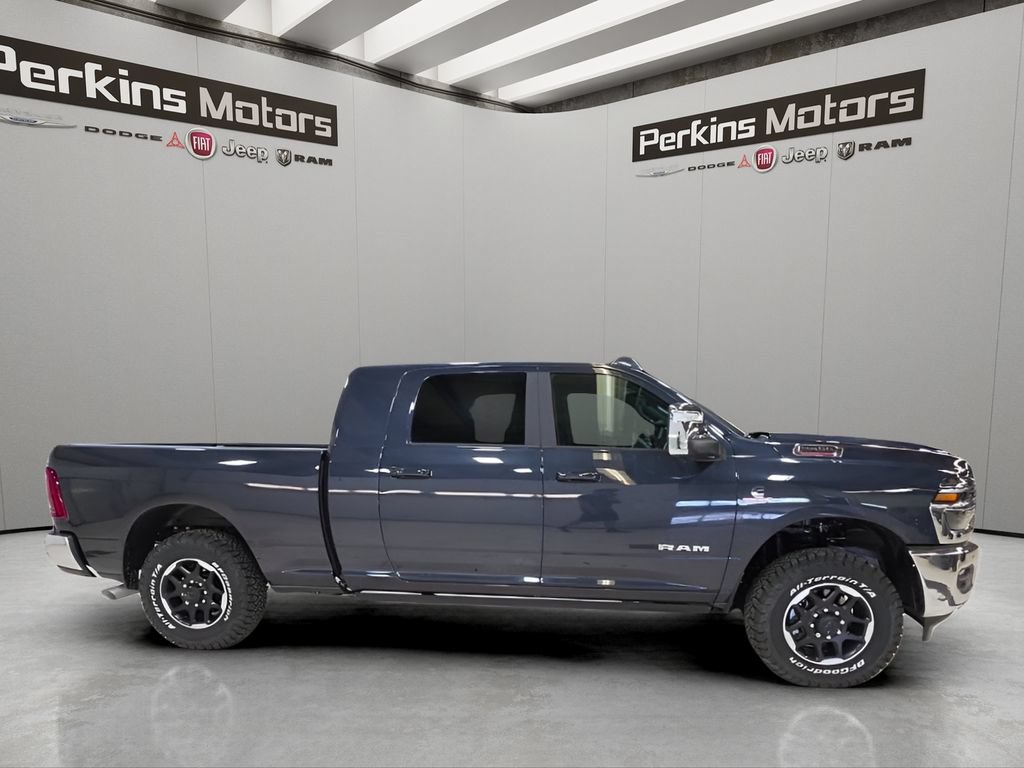 New 2026 RAM 2500 Laramie AWD/4WD image 6