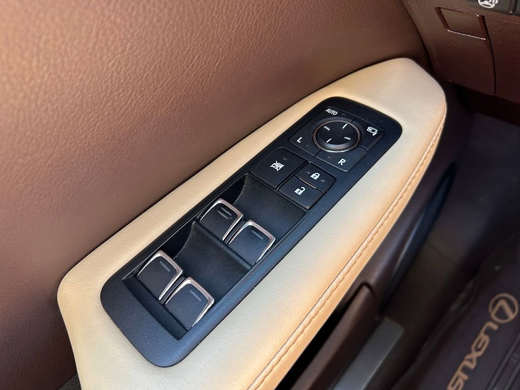 Used 2016 Lexus RX 350 AWD w/ Premium Package image 21