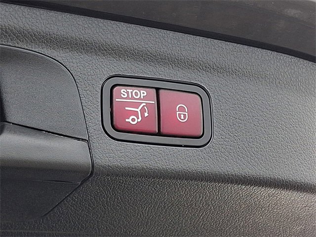 Used 2024 Mercedes-Benz GLE 350 4MATIC image 31