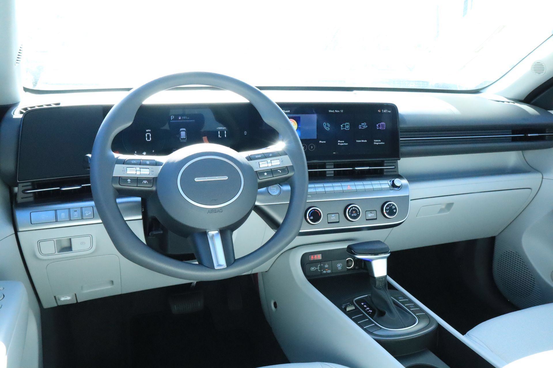 New 2026 Hyundai Kona SE FWD image 9