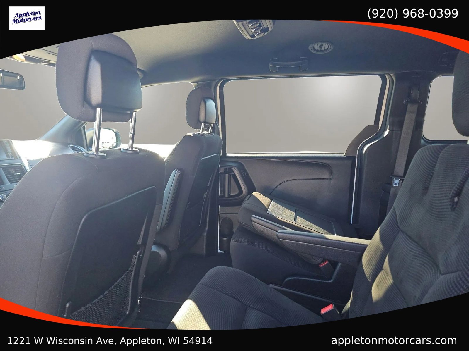 Used 2020 Dodge Grand Caravan SE image 35