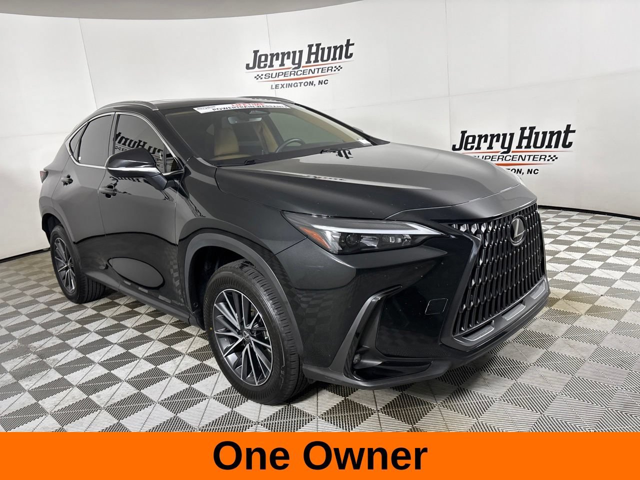 Used 2024 Lexus NX 350 AWD image 4