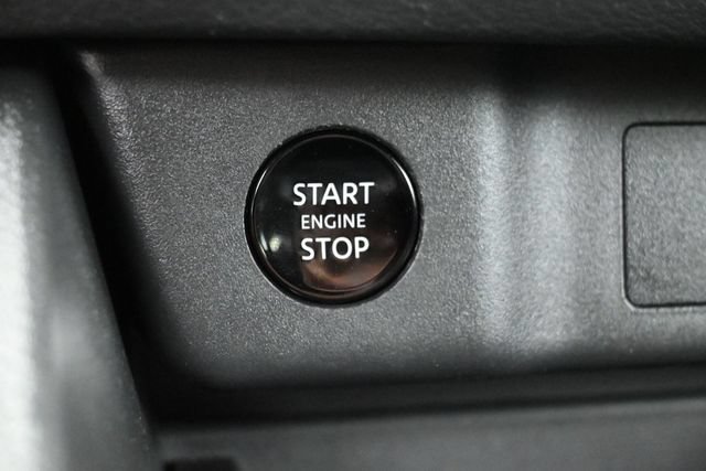 Used 2024 Nissan Rogue SV FWD image 24