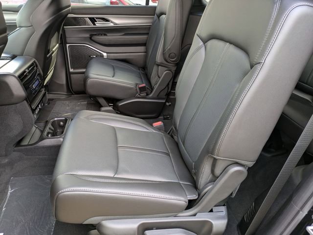 New 2026 Jeep Grand Wagoneer 4WD image 26