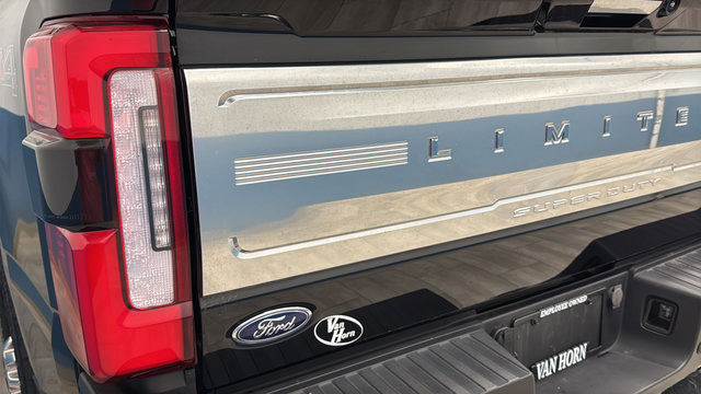 Used 2023 Ford F250 Limited AWD/4WD image 45