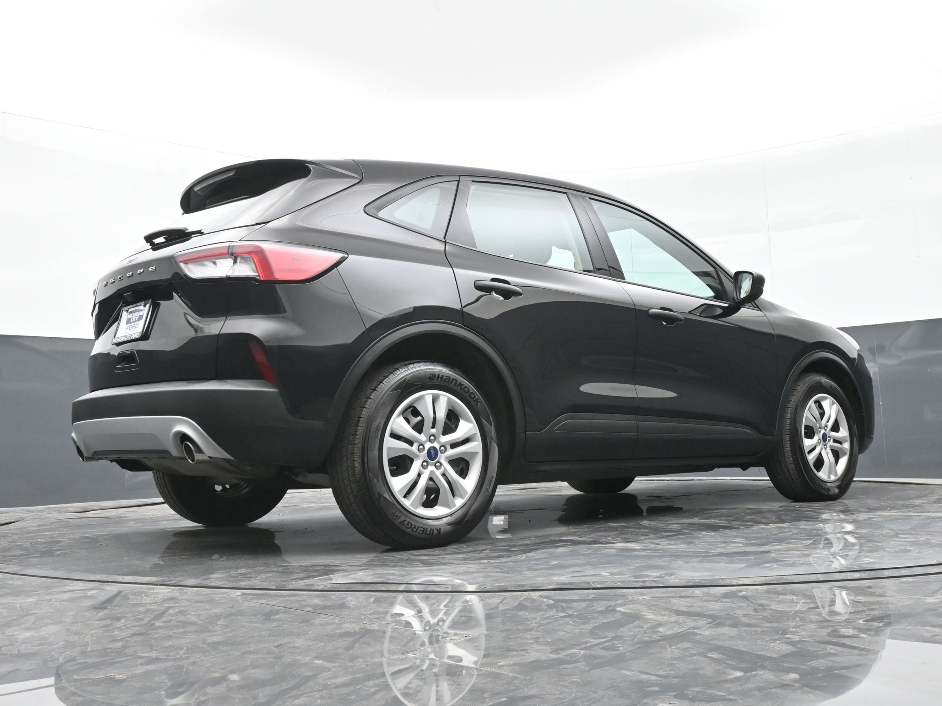 Used 2020 Ford Escape S image 43