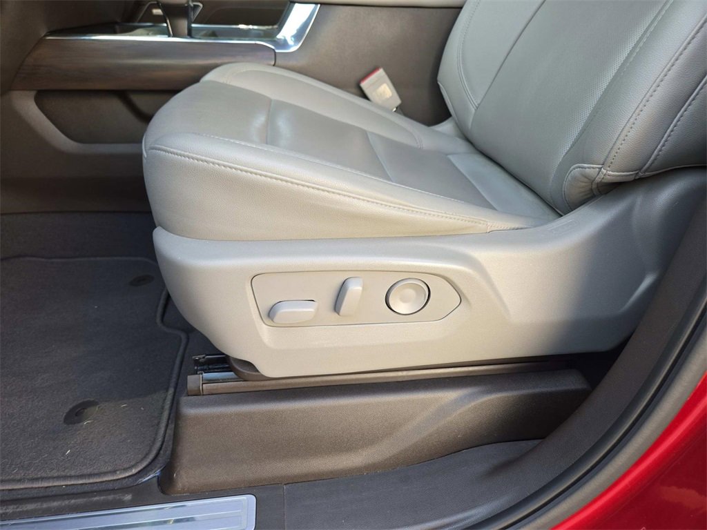 Used 2022 GMC Sierra 1500 SLT w/ SLT Premium Plus Package image 41