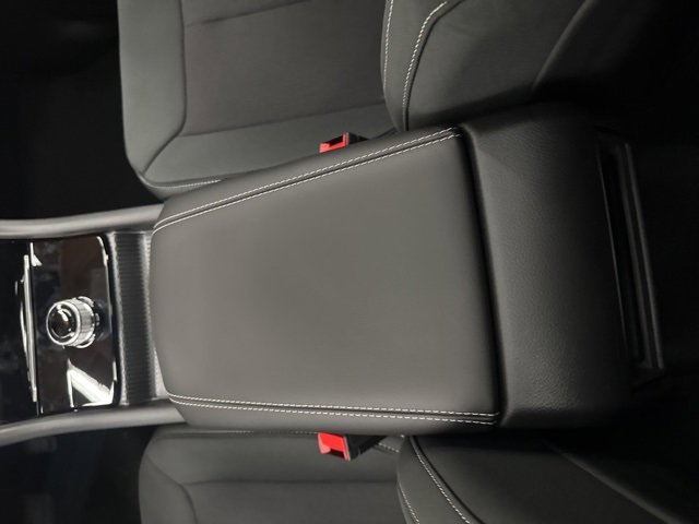 New 2025 Jeep Grand Cherokee Laredo X w/ Luxury Tech Group I image 10