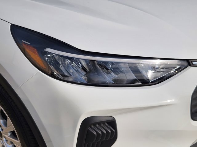 New 2026 Ford Escape Active image 6