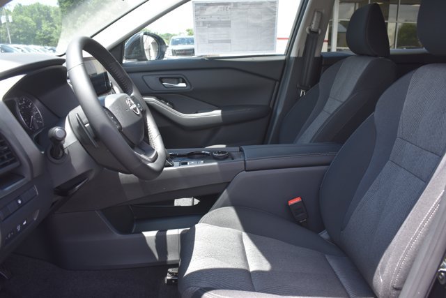 New 2026 Nissan Rogue SV AWD/4WD image 14