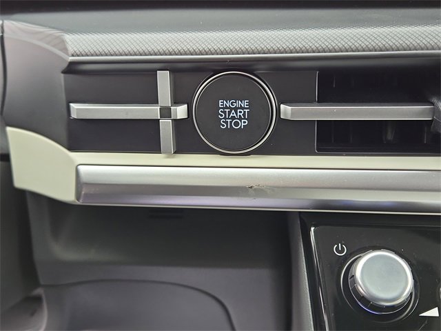 Certified 2025 Hyundai Santa Fe SEL image 11