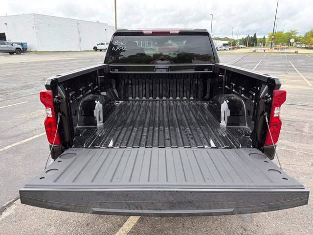 New 2026 Chevrolet Silverado 1500 Custom w/ Turbomax Blackout Package AWD/4WD image 30