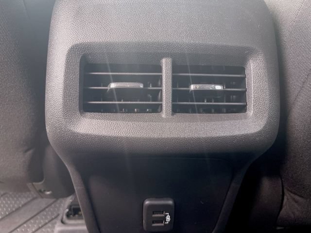 Used 2024 Chevrolet Equinox LT w/ LPO, Floor Liner Package FWD image 21