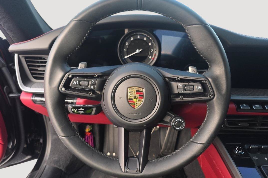 Used 2021 Porsche 911 Carrera 4S AWD/4WD image 6