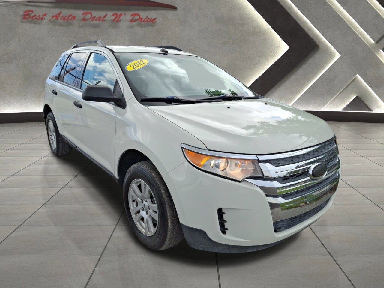 Used 2012 Ford Edge SE image 3