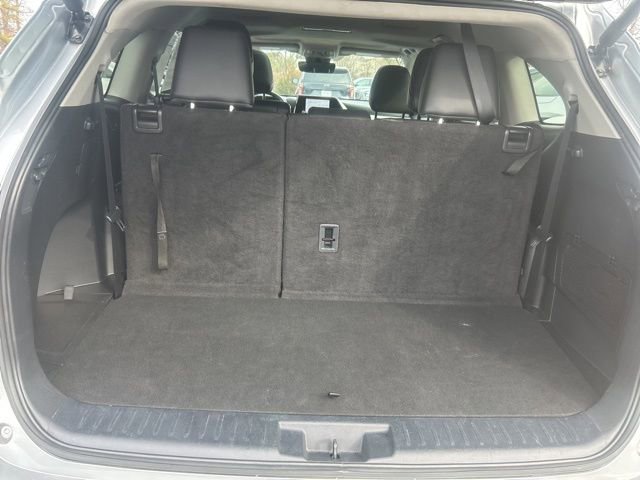 Used 2024 Toyota Highlander XLE image 21