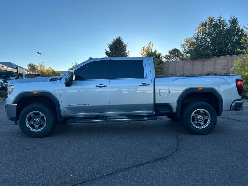 Used 2022 GMC Sierra 2500 SLT w/ SLT Convenience Package image 10