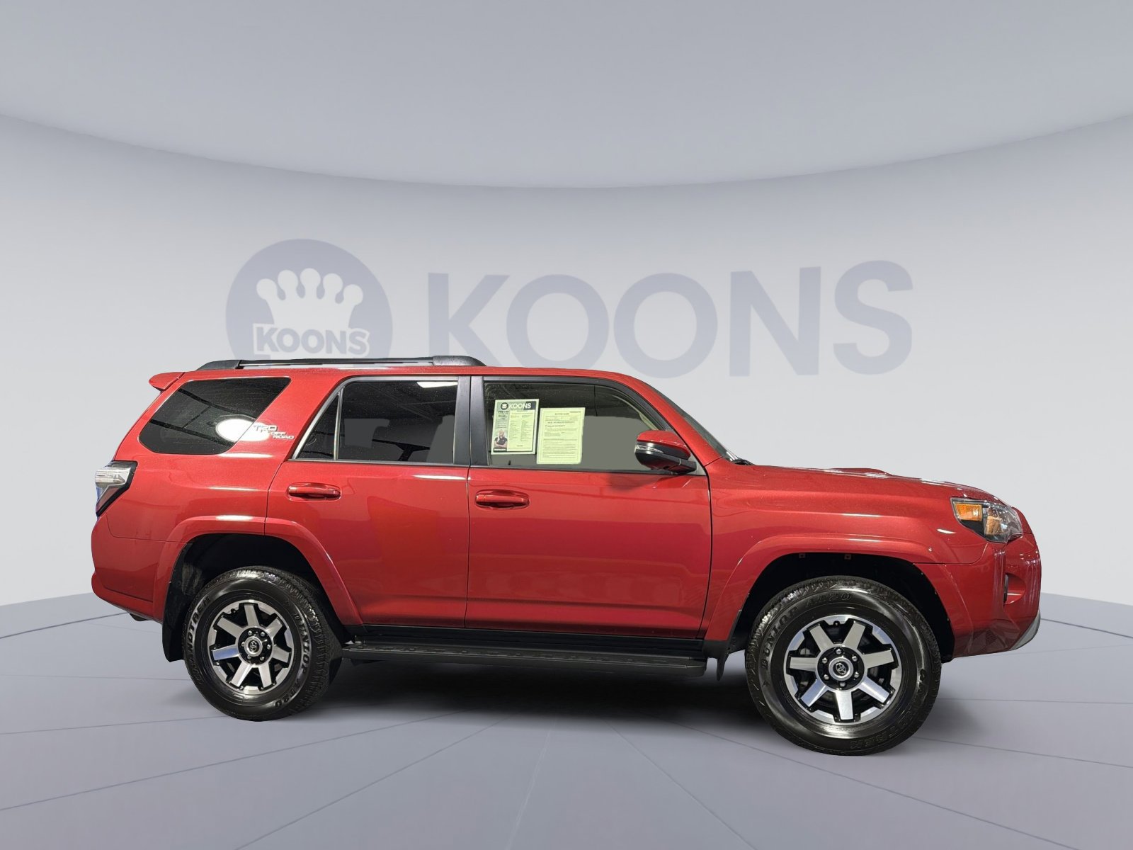 Used 2024 Toyota 4Runner TRD Off-Road Premium AWD/4WD image 17