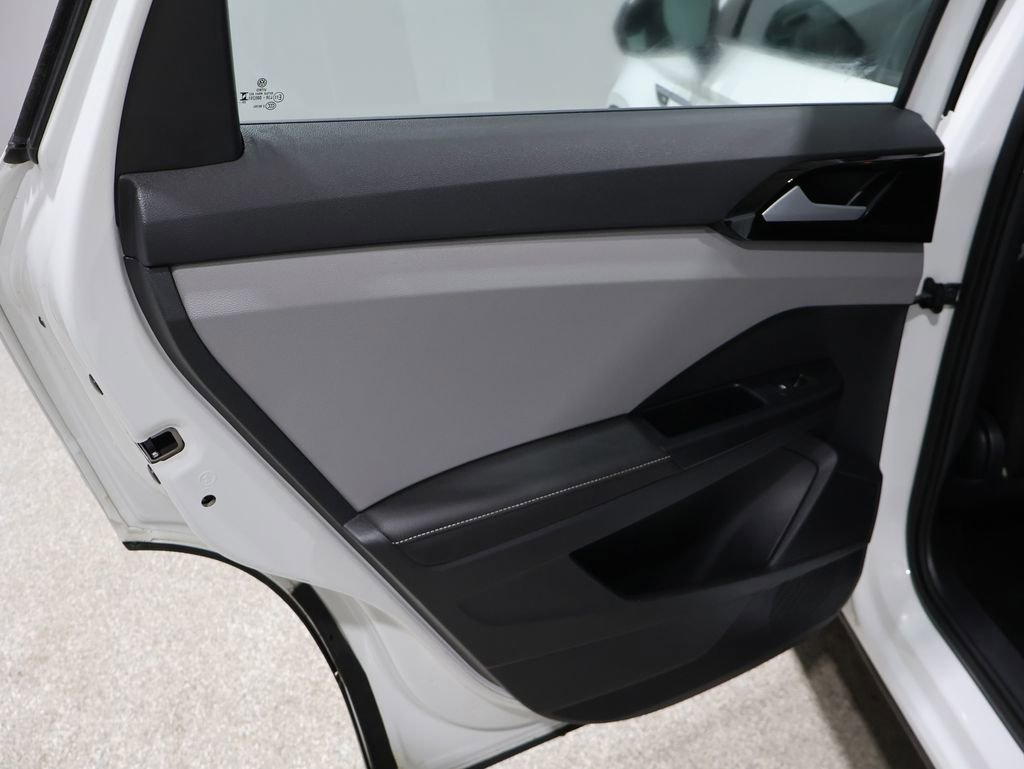 Used 2024 Volkswagen Taos S image 18