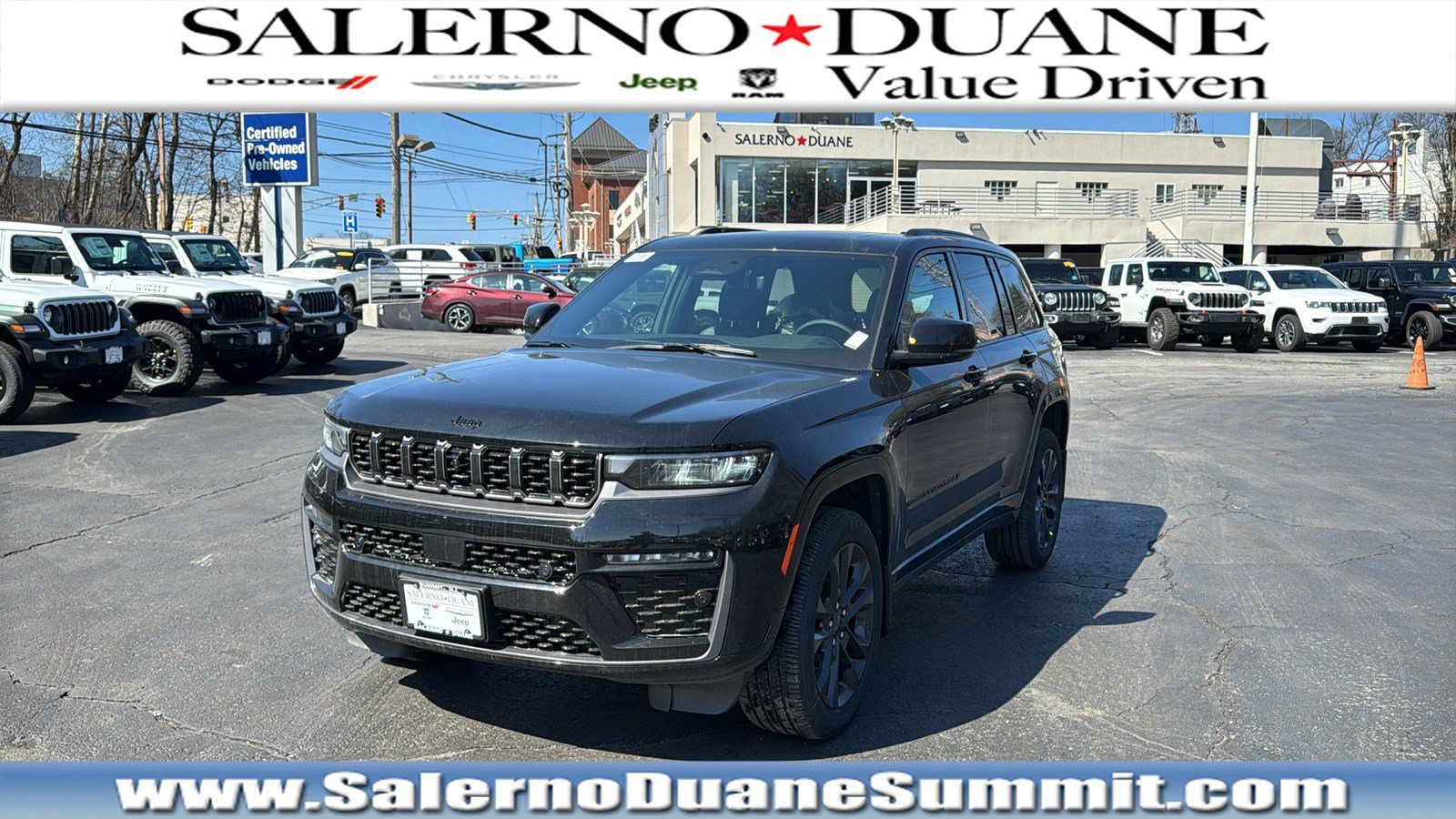 New 2026 Jeep Grand Cherokee Limited AWD/4WD image 1
