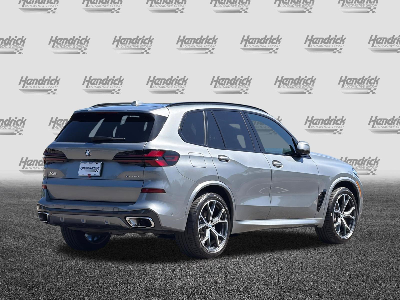 Used 2026 BMW X5 xDrive40i w/ M Sport Package AWD/4WD image 5