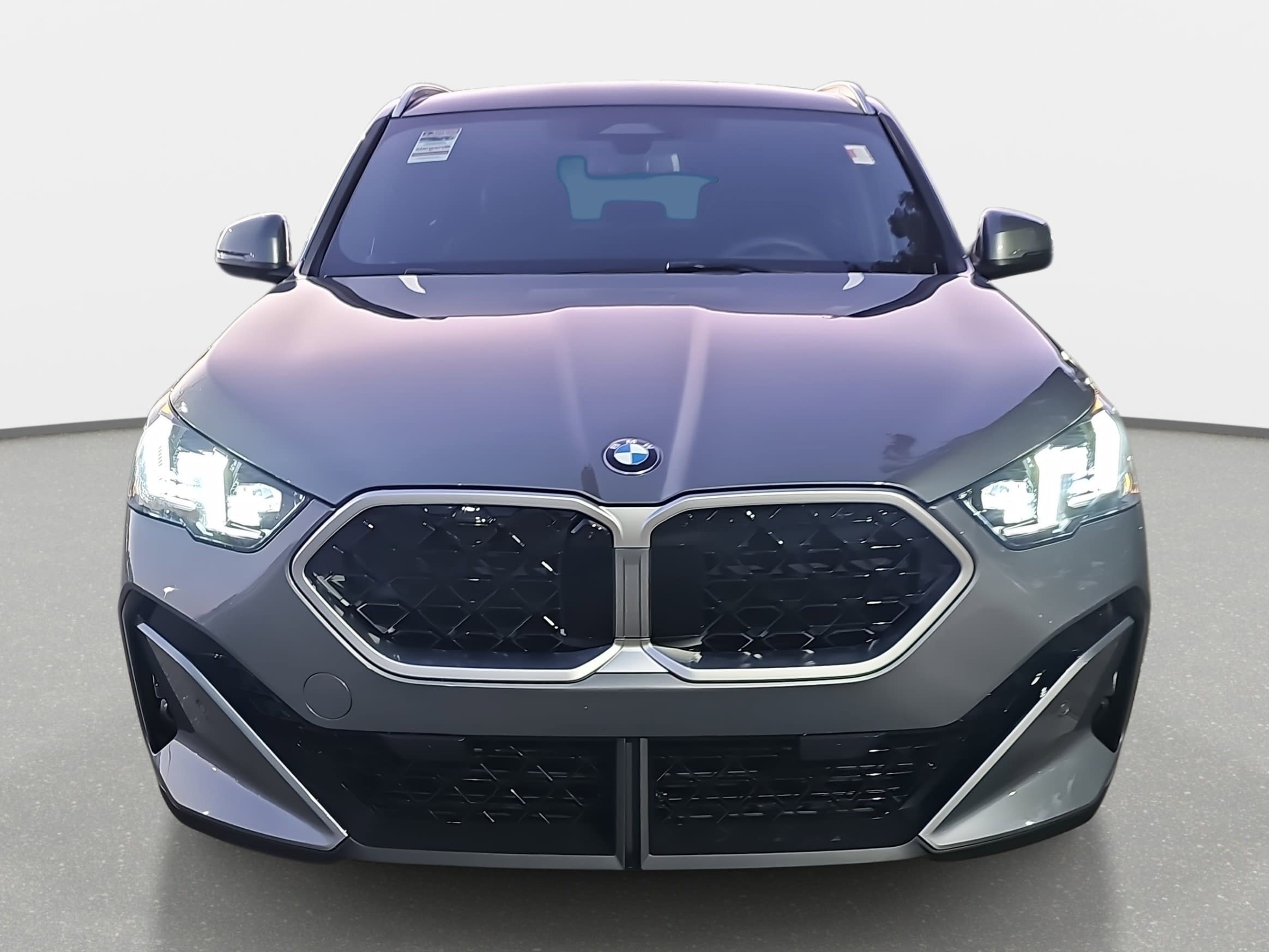 New 2026 BMW X2 xDrive28i w/ Technology Package image 2