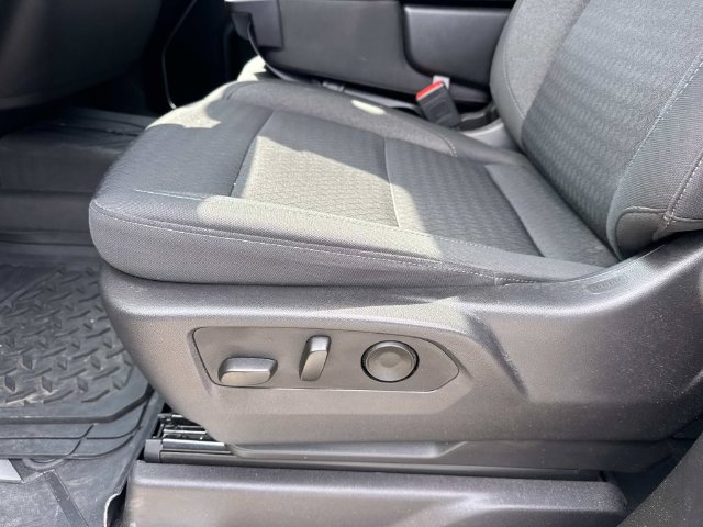 Used 2025 Chevrolet Silverado 1500 RST w/ LPO, Dark Essentials Package RWD image 23