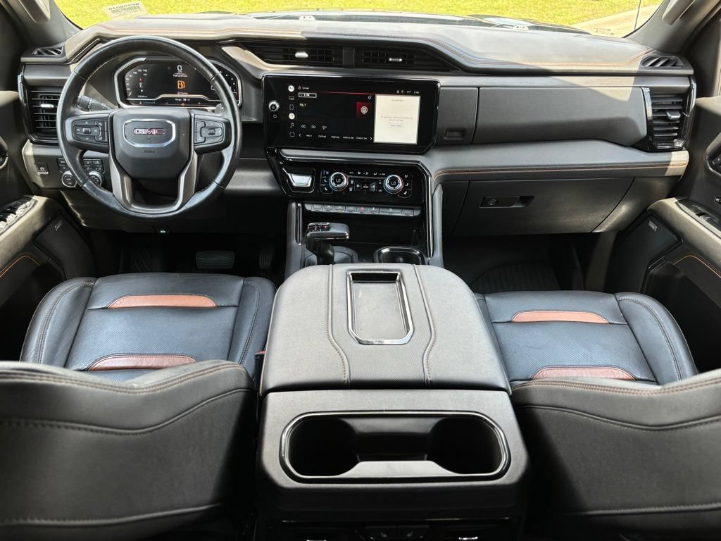 Used 2022 GMC Sierra 1500 AT4 w/ AT4 Preferred Package AWD/4WD image 9
