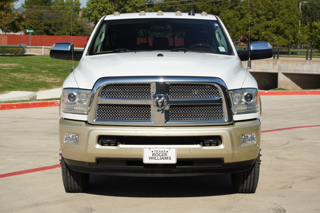 Used 2016 RAM 3500 Laramie Longhorn w/ Convenience Group AWD/4WD image 8