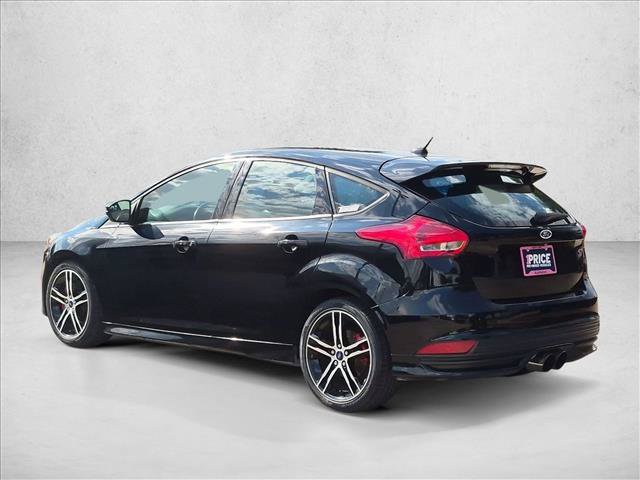 Certified 2018 Ford Focus ST FWD image 8