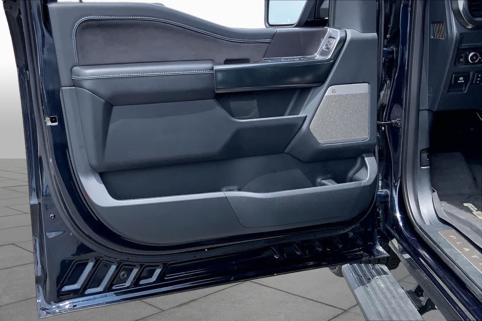 Certified 2025 Ford F150 Platinum AWD/4WD image 21