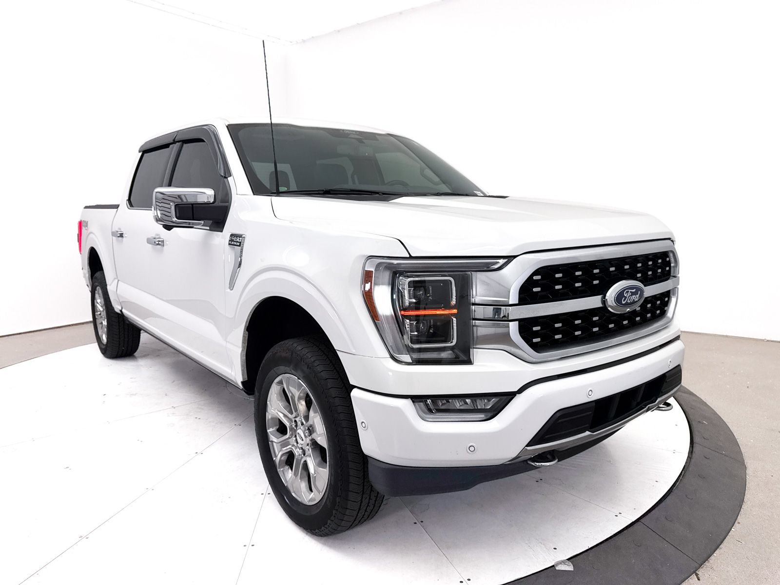 Used 2022 Ford F150 Platinum w/ Equipment Group 701A High AWD/4WD image 15