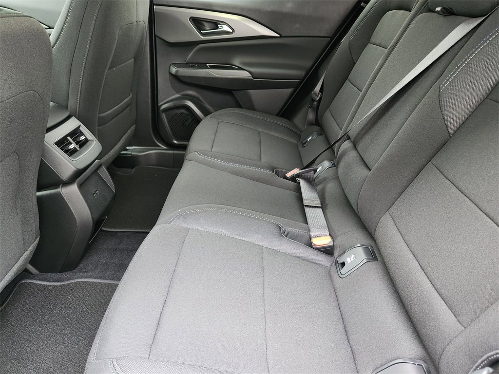 New 2026 Chevrolet Equinox EV LT image 18