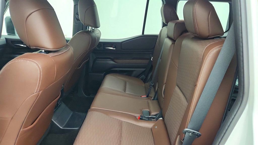 Used 2025 Toyota Land Cruiser w/ Premium Package image 19