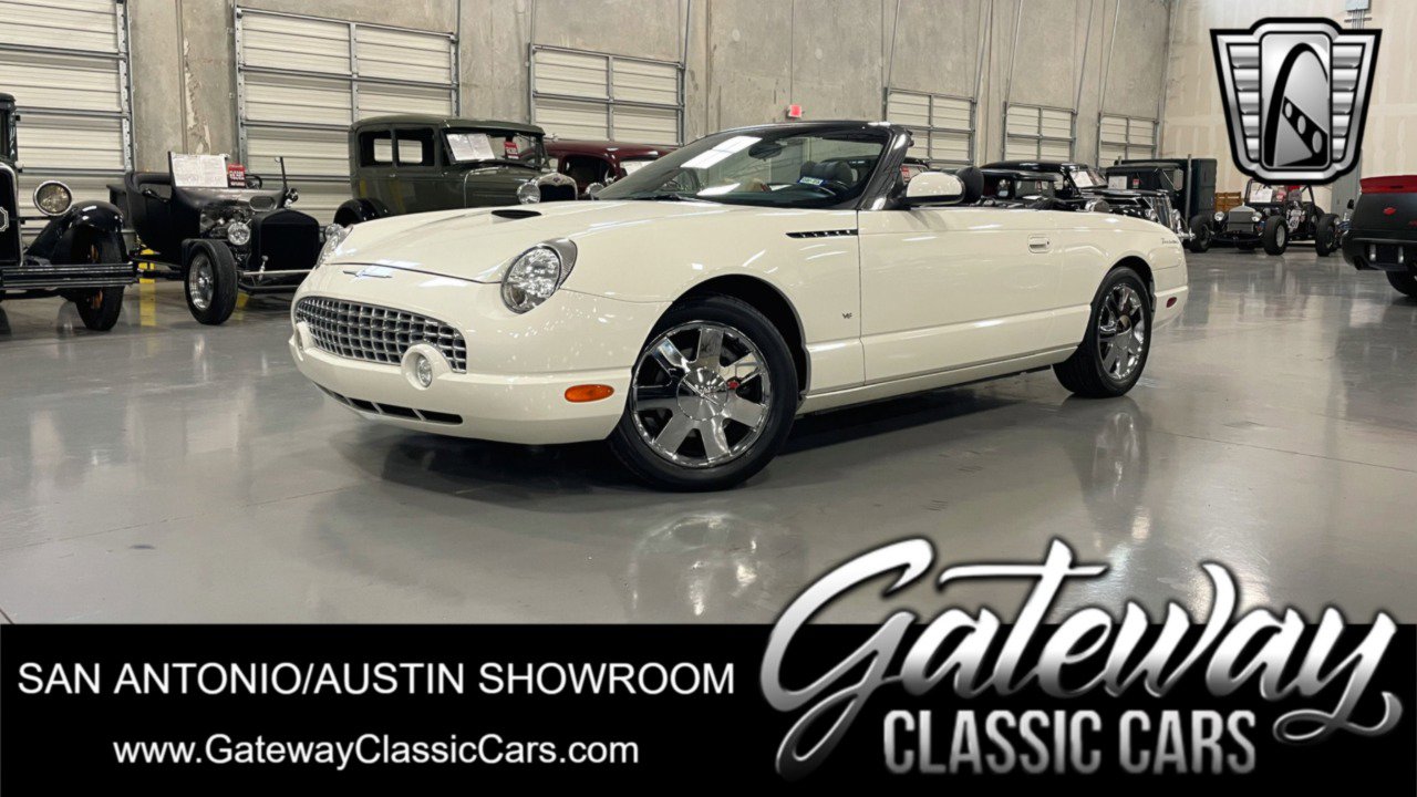 Used 2003 Ford Thunderbird