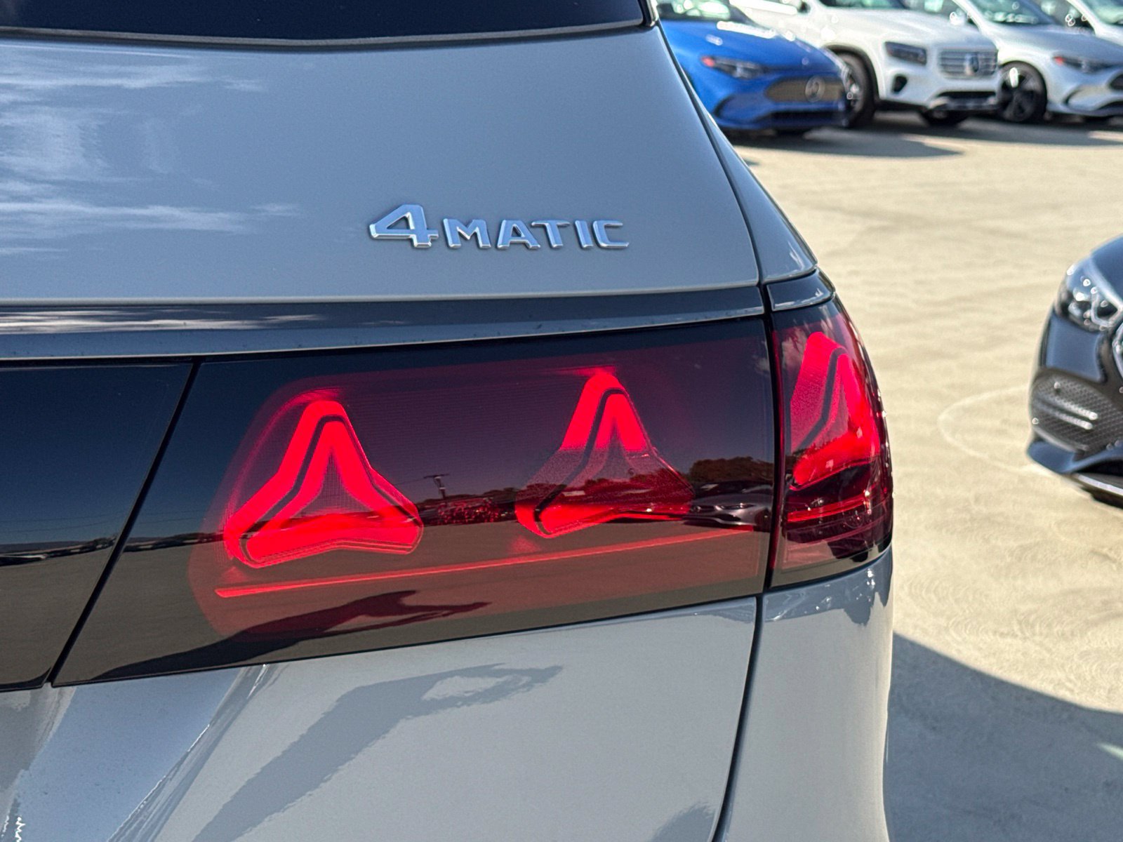 New 2027 Mercedes-Benz GLS 450 4MATIC image 11