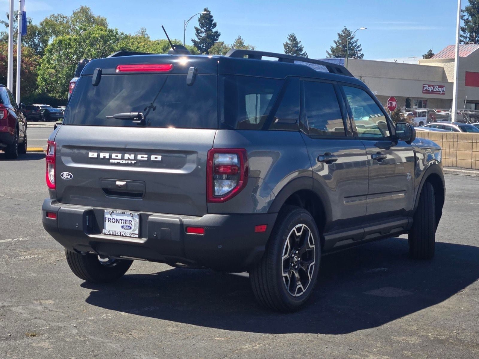 New 2026 Ford Bronco Sport Outer Banks w/ Outer Banks Tech Package+ AWD/4WD image 5