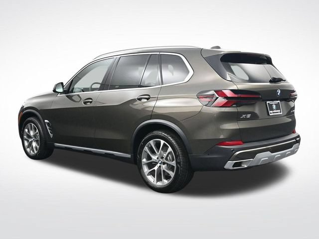 New 2026 BMW X5 xDrive40i w/ Premium Package AWD/4WD image 7