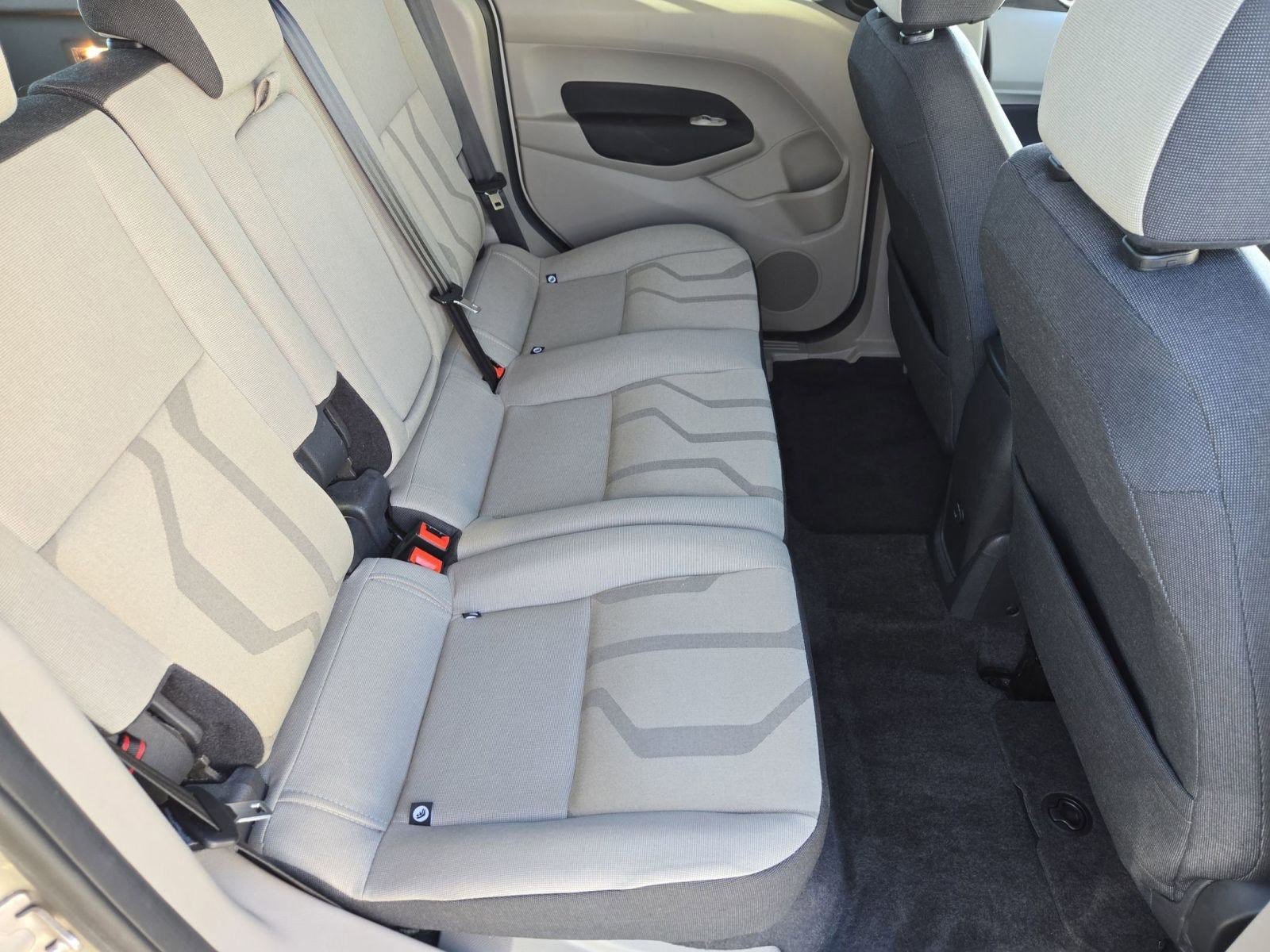 Used 2016 Ford Transit Connect XLT image 29