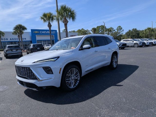 New 2027 Buick Enclave Avenir w/ LPO, Floor Liner Package AWD/4WD image 7