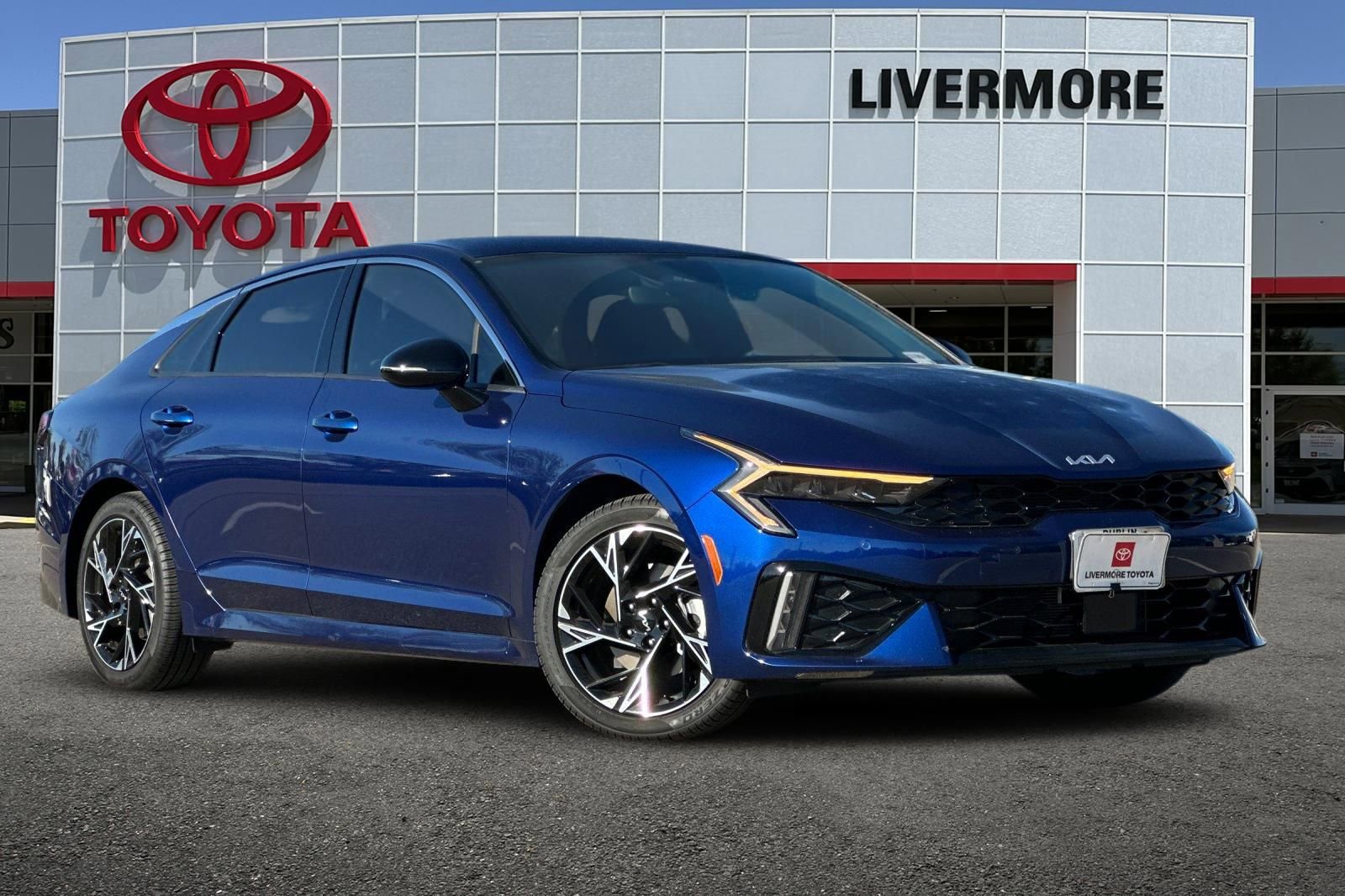 Used 2025 Kia K5 GT-Line image 2