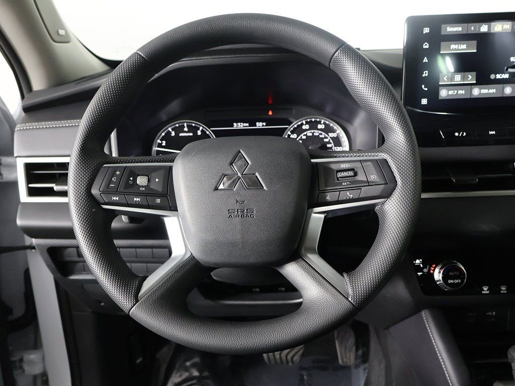 New 2026 Mitsubishi Outlander ES AWD/4WD image 34