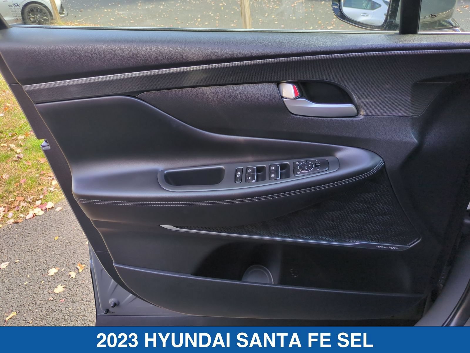 Used 2023 Hyundai Santa Fe SEL w/ Premium Package AWD/4WD image 12