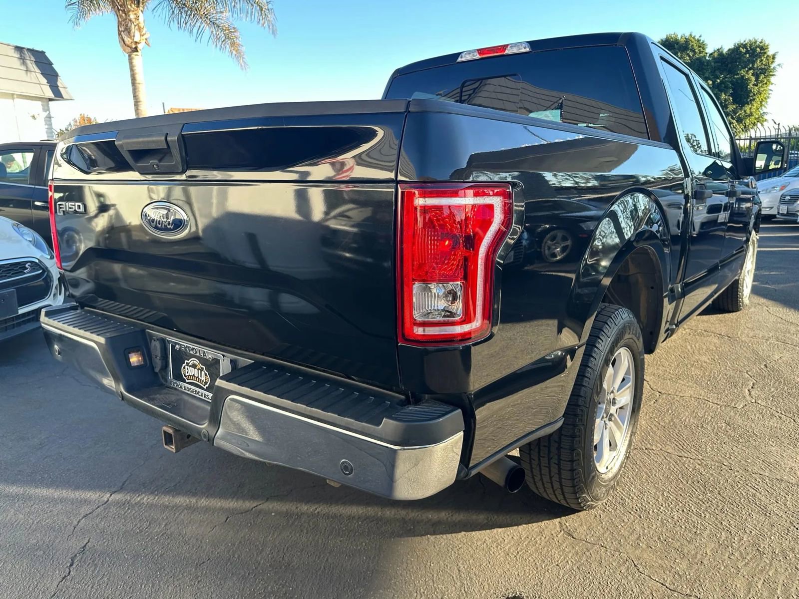 Used 2015 Ford F150 XLT w/ Equipment Group 301A Mid image 9